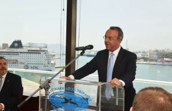 Σταϊκούρας για ΑΕΠ: Η ελληνική οικονομία διατηρεί ισχυρή δυναμική, παρά τις πιέσεις