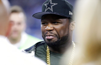 50 Cent: Η γυναίκα που τραυμάτισε με μικρόφωνο, του έκανε μήνυση