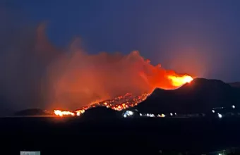Φωτιά- Σάμος: Κάρε από το πύρινο μέτωπο στον Μαραθόκαμπο