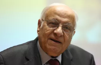 Πέθανε ο αστροφυσικός Διονύσης Σιμόπουλος
