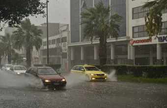 Κακοκαιρία: Κυκλοφοριακή δυσχέρεια: Ποιοι δρόμοι έχουν πρόβλημα