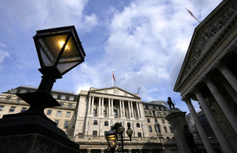 Βρετανία: Η Τράπεζα της Αγγλίας προχώρησε στη μεγαλύτερη αύξηση επιτοκίων από το 1989