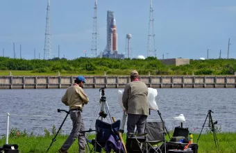 Απόπειρα εκτόξευσης του πυραύλου SLS προς τη Σελήνη