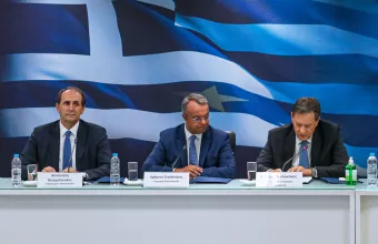 Βεσυρόπουλος, Σταϊκούρας, Σκυλακάκης