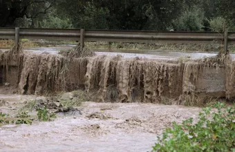 Θεσσαλονίκη- Kακοκαιρία: 780 κλήσεις δέχθηκε η Πυροσβεστική