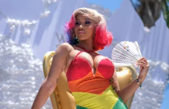 Η Cardi B