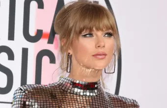 H Taylor Swift