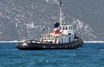 Σε απεργίες από τα ξημερώματα της 27/12 προχωρούν τα πληρώματα των ρυμουλκών