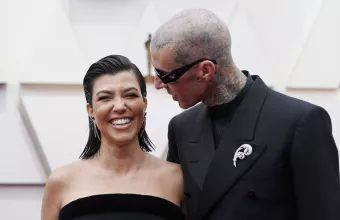 Η Kourtney Kardashian με τον σύζυγό της 