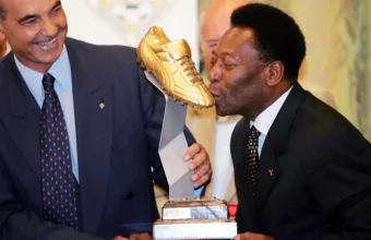 Αντωνιάδης με Πελέ