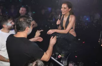 Πλεύρης: Πρόστιμο στο κέντρο που τραγουδά η Βανδή για τσιγάρο Μπισμπίκη