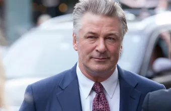 Ο Alec Baldwin