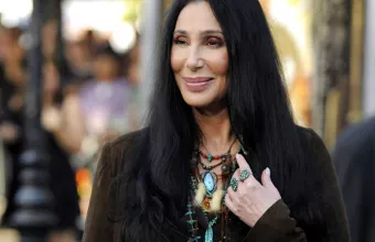 Η Cher