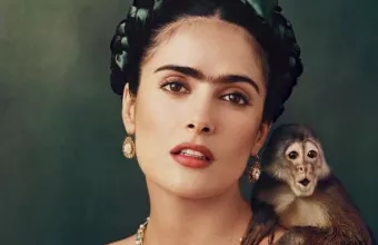 Η Σάλμα Χάγιεκ