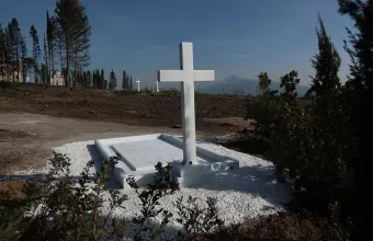 τατόι ταφος τεως