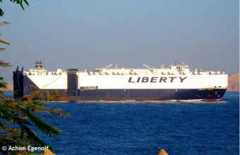 Γιγαντιαίο αμερικανικό πλοίο με στρατιωτικά εφόδια στην Αλεξανδρούπολη