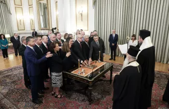 Ορκίστηκε η υπηρεσιακή κυβέρνηση