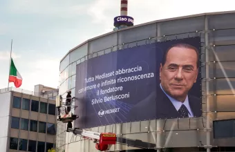 μπερλουσκονι