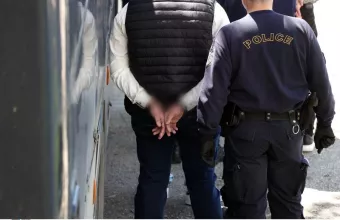 arrest_kampanos