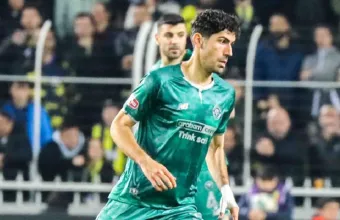 Αποχαιρέτησε την Κόνιασπορ και επιστρέφει στον Ολυμπιακό ο Μπουχαλάκης