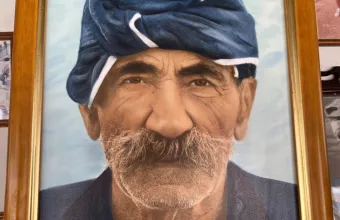 Μανώλας