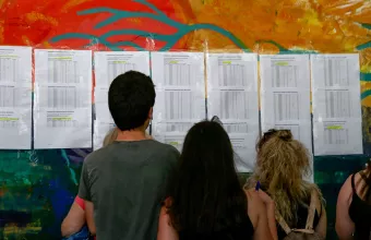 Πανελλαδικές Εξετάσεις 2024: Πού θα κινηθούν οι βάσεις 
