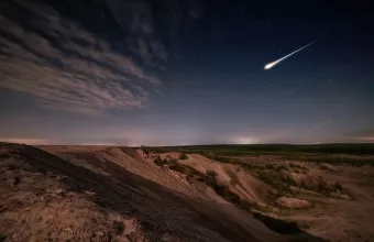 Γυναίκα στην Γαλλία χτυπήθηκε στα πλευρά από μετεωρίτη ενώ έπινε καφέ στη βεράντα της
