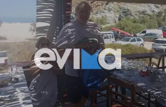 Επιμένει ελληνικά: Ξανά στην Εύβοια για διακοπές ο Μπόρις Τζόνσον