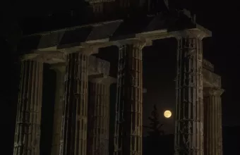 ΥΠΠΟ: Η Ακρόπολη δεν θα είναι ανοιχτή για το κοινό αύριο το βράδυ, 31 Αυγούστου