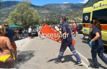 Φωκίδα: Σανίδα Sup εκτοξεύθηκε με τον αέρα και έπεσε πάνω στο κεφάλι 4χρονου