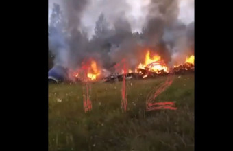 Βίντεo: Tα συντρίμμια του αεροσκάφους στο οποίο επέβαινε ο Γεβγκένι Πριγκόζιν