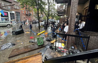Πλημμύρες στη Νέα Υόρκη: Κινδυνεύουν άνθρωποι- Mετατράπηκε σε λίμνη