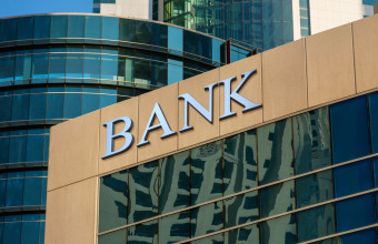 Τράπεζες: Ένα βήμα πριν την πλήρη αποεπένδυση του Ταμείου Χρηματοπιστωτικής Σταθερότητας