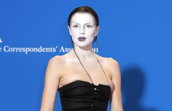 Η Julia Fox
