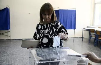 σακελλαροπούλου 