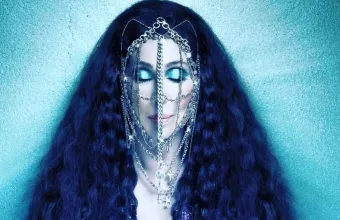 Η Cher