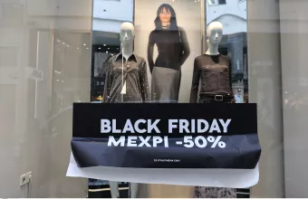 Αυτοψία Σκρέκα στην Ερμού