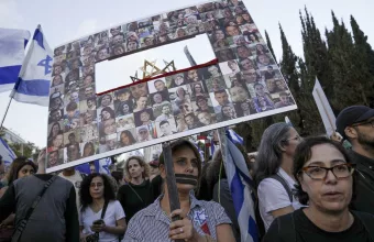 Συγγενείς ομήρων