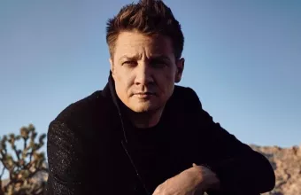 Ο Jeremy Renner