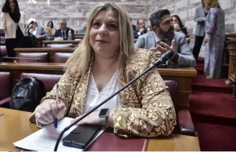 Συρεγγέλα: Καλώ όλες τις συναδέλφισσές μου στη Βουλή να υψώσουμε μαζί τη φωνή μας απέναντι στο «βούλωστο»