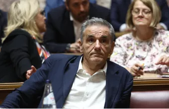Τσακαλώτος: Οι προοδευτικές δυνάμεις να συζητήσουμε για την οικονομία