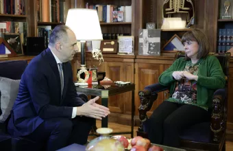 Γεραπετρίτης - Σακελλαροπούλου