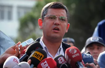 Οζγκούρ Οζέλ