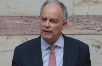Ο πρόεδρος της Βουλής καταδίκασε τη βία κατά των βουλευτών