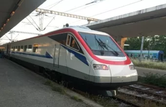τρενα
