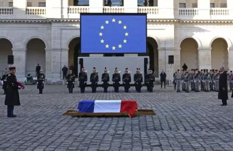 ζακ ντελορ κηδεια 