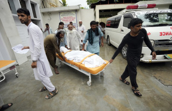 Πακιστάν: Κατηγορούμενος για «βεβήλωση του Κορανίου» λιντσαρίστηκε μέχρι θανάτου