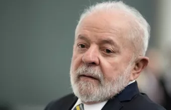 Βραζιλία: Ο πρόεδρος Λούλα υποβλήθηκε σε επέμβαση σε σταθερή κατάσταση στη ΜΕΘ