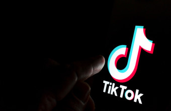 Βουλευτές προωθούν νομοσχέδιο για την απαγόρευση του TikTok