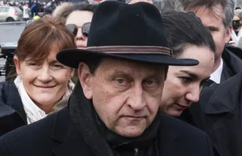  Αλεξάντερ Γκραφ Λάμπσντορφ